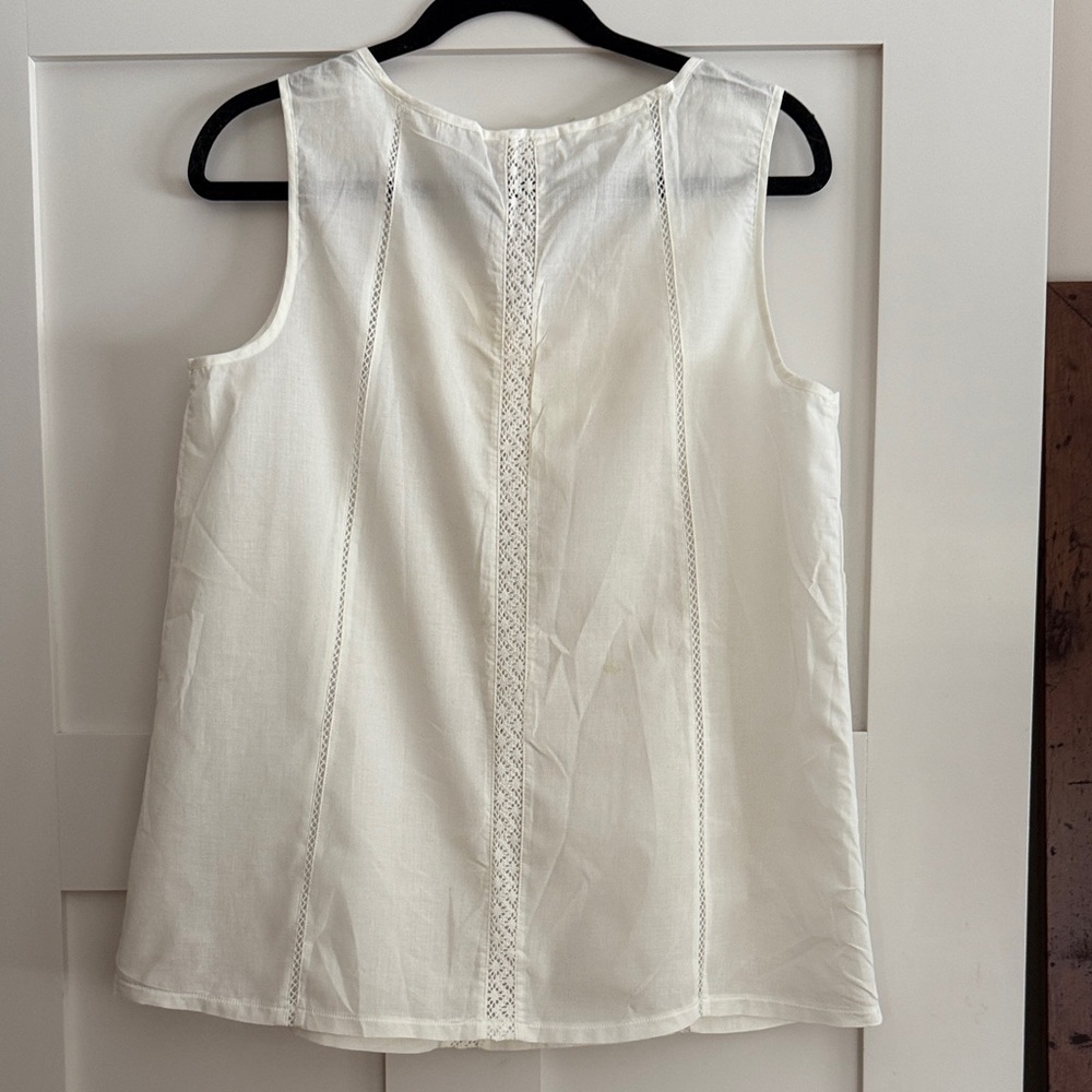 Adiva Lace Trim Women's Sleeveless Top. New with Tags! - Picture 3 of 6